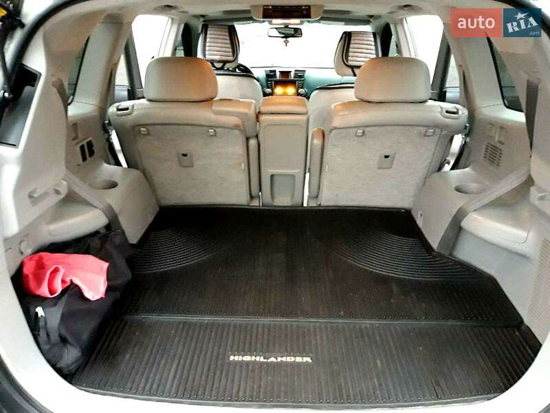 Внедорожник / Кроссовер Toyota Highlander 2008 в Болграде
