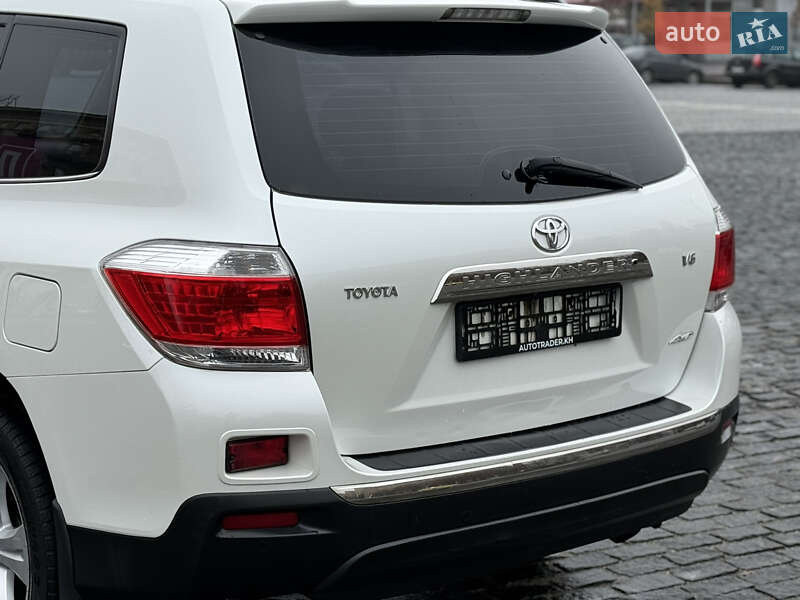 Внедорожник / Кроссовер Toyota Highlander 2012 в Харькове