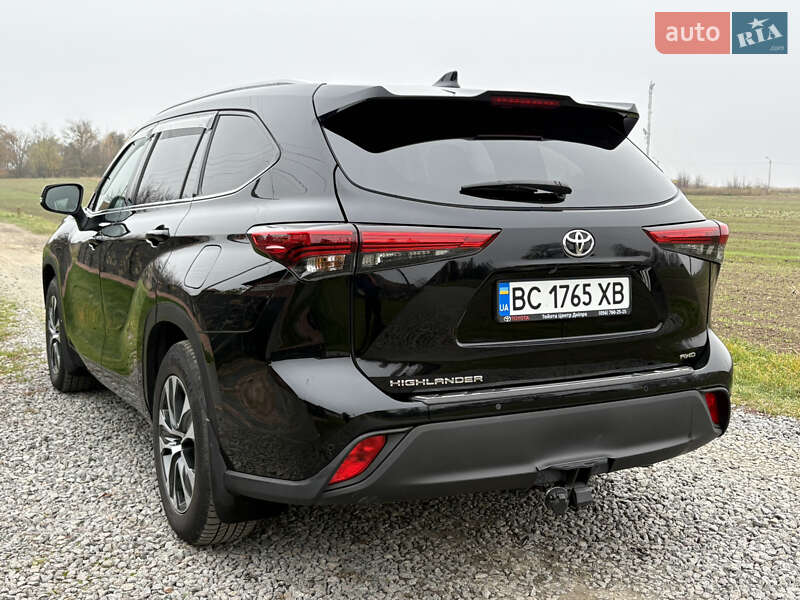 Внедорожник / Кроссовер Toyota Highlander 2020 в Луцке