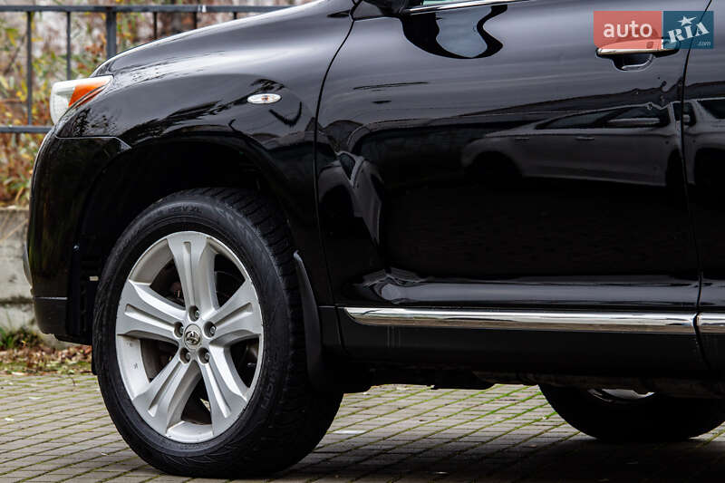 Позашляховик / Кросовер Toyota Highlander 2011 в Львові фото 20 Позашляховик / Кросовер Toyota Highlander 2011 в Львові