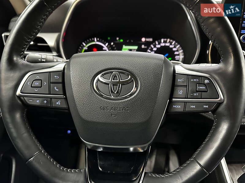 Внедорожник / Кроссовер Toyota Highlander 2020 в Киеве