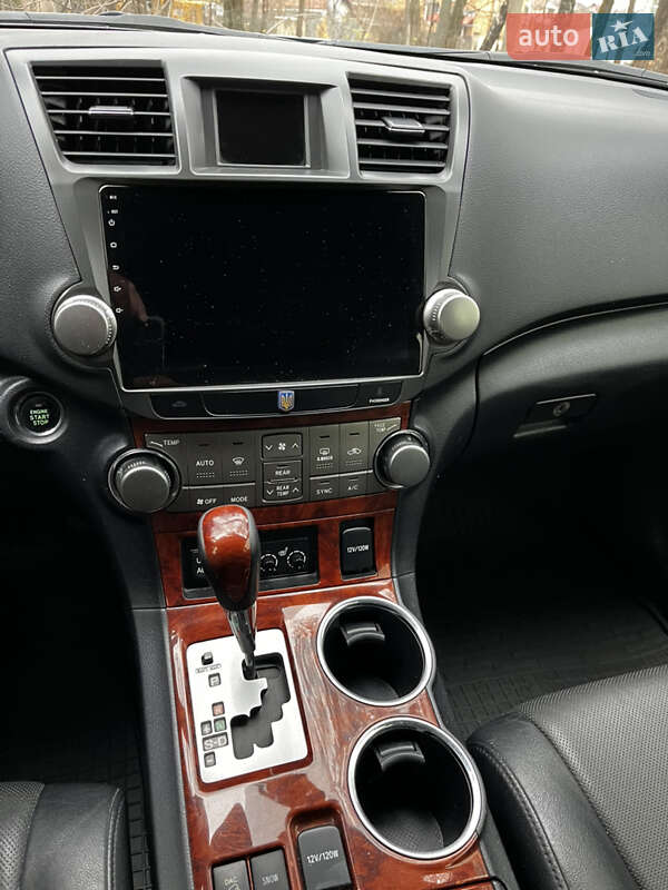 Позашляховик / Кросовер Toyota Highlander 2012 в Вінниці