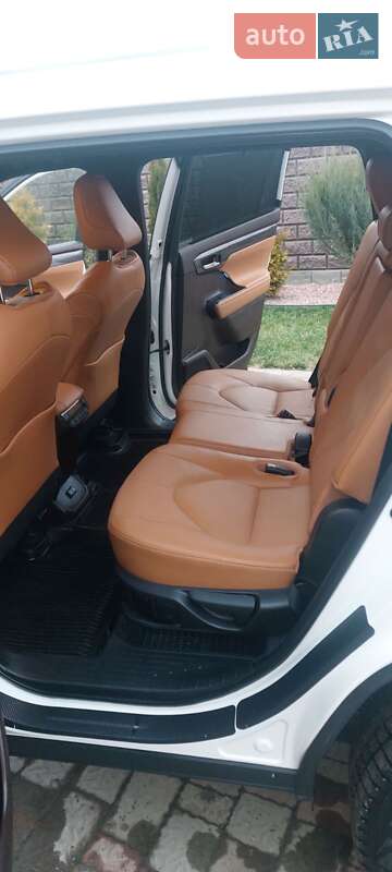 Внедорожник / Кроссовер Toyota Highlander 2021 в Ровно фото 7 Внедорожник / Кроссовер Toyota Highlander 2021 в Ровно