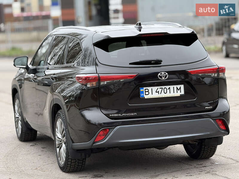 Внедорожник / Кроссовер Toyota Highlander 2020 в Кременчуге