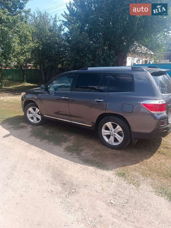 Toyota Highlander 2011 Toyota Highlander 2011
