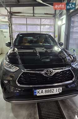 Внедорожник / Кроссовер Toyota Highlander 2025 в Киеве