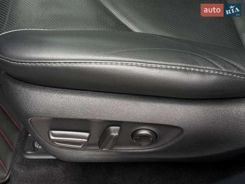 Позашляховик / Кросовер Toyota Highlander 2020 в Харкові фото 45 Позашляховик / Кросовер Toyota Highlander 2020 в Харкові