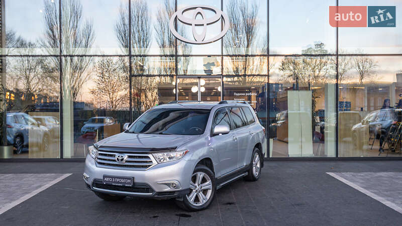 Toyota Highlander 2013