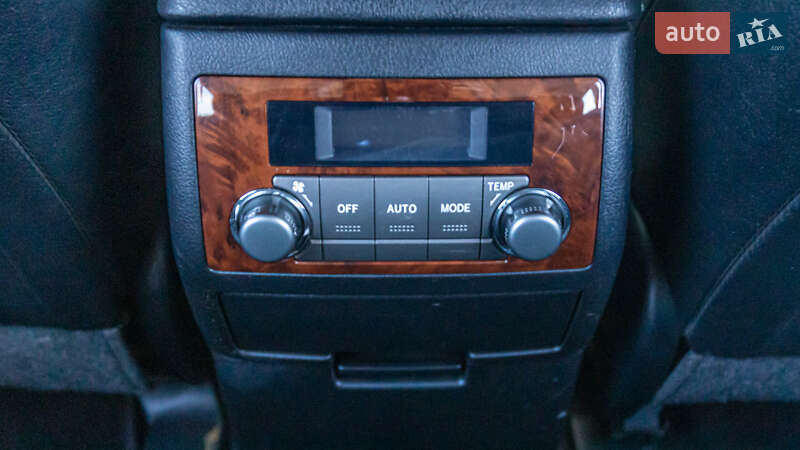 Позашляховик / Кросовер Toyota Highlander 2013 в Дніпрі фото 34 Позашляховик / Кросовер Toyota Highlander 2013 в Дніпрі