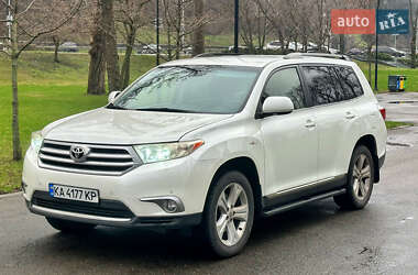 Внедорожник / Кроссовер Toyota Highlander 2013 в Киеве