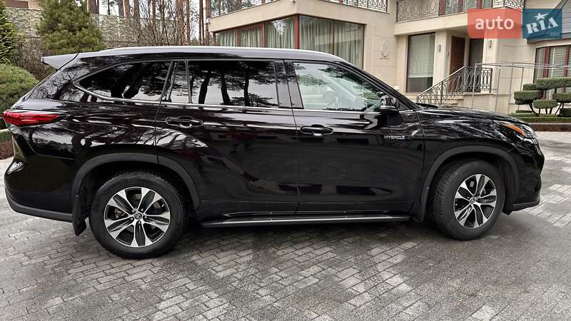 Внедорожник / Кроссовер Toyota Highlander 2021 в Киеве фото 8 Внедорожник / Кроссовер Toyota Highlander 2021 в Киеве