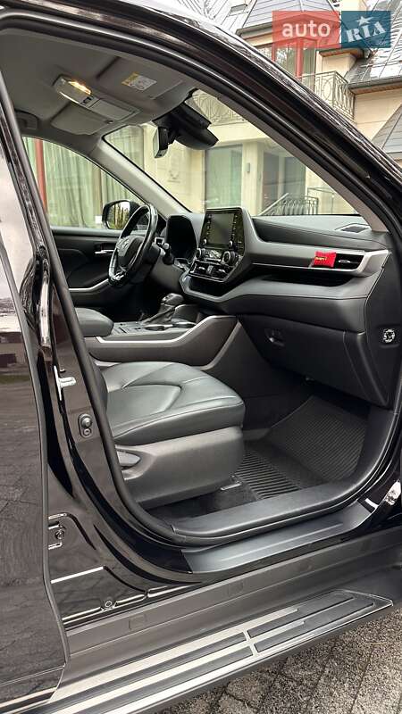 Внедорожник / Кроссовер Toyota Highlander 2021 в Киеве фото 39 Внедорожник / Кроссовер Toyota Highlander 2021 в Киеве