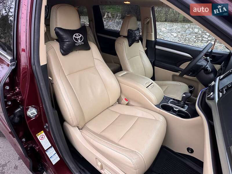 Внедорожник / Кроссовер Toyota Highlander 2018 в Кропивницком фото 34 Внедорожник / Кроссовер Toyota Highlander 2018 в Кропивницком
