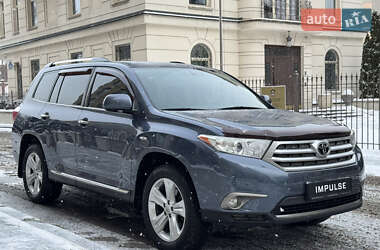 Позашляховик / Кросовер Toyota Highlander 2013 в Києві
