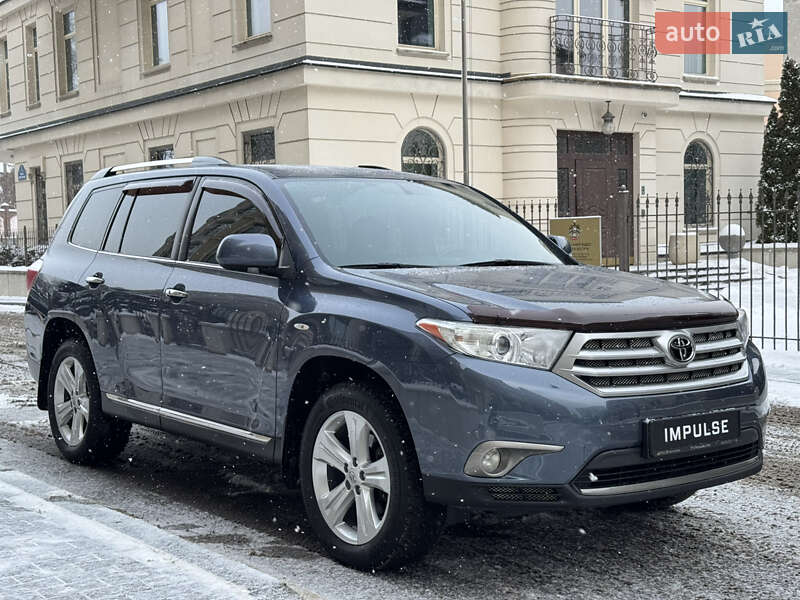 Toyota Highlander 2013