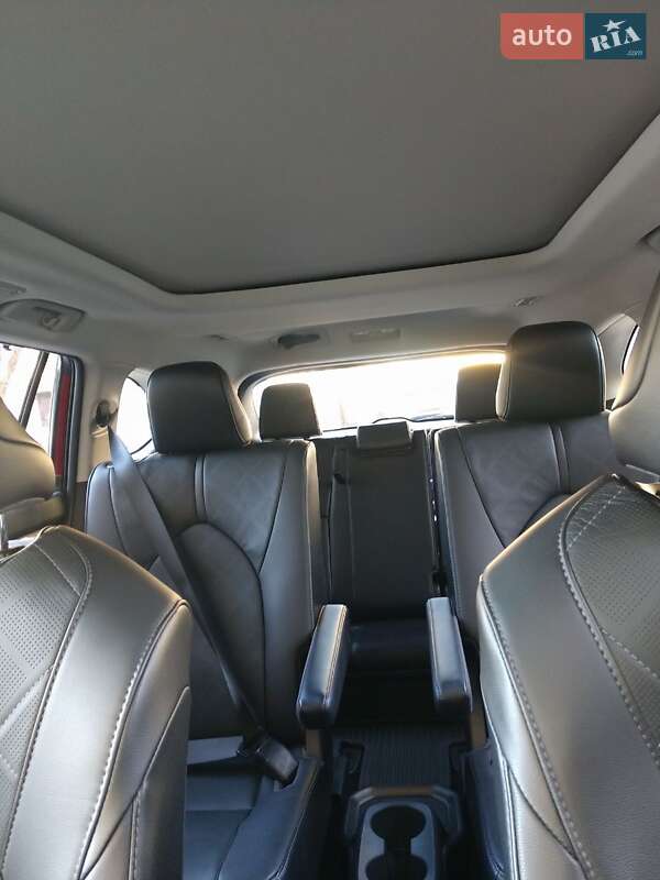 Позашляховик / Кросовер Toyota Highlander 2021 в Івано-Франківську