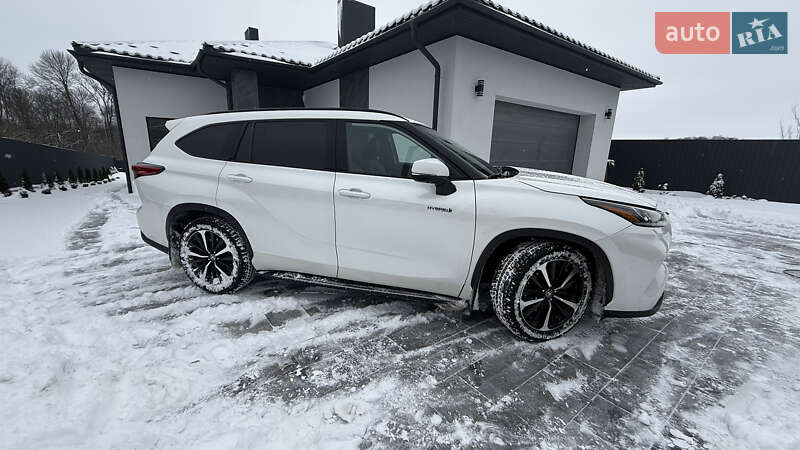 Внедорожник / Кроссовер Toyota Highlander 2021 в Тернополе фото 21 Внедорожник / Кроссовер Toyota Highlander 2021 в Тернополе