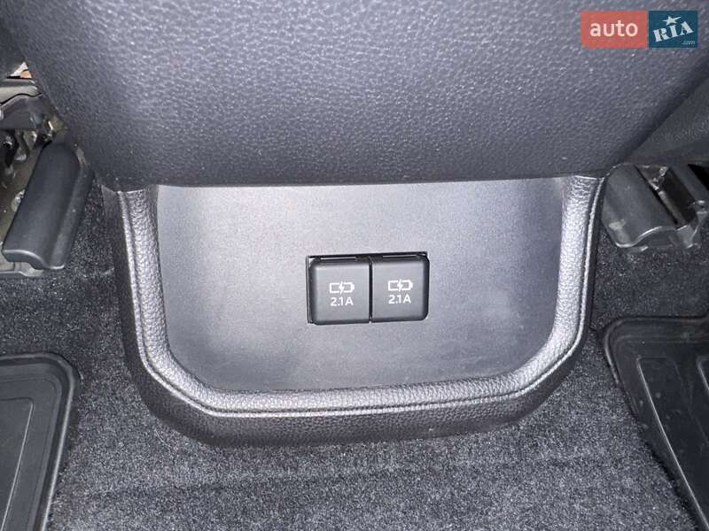 Внедорожник / Кроссовер Toyota Highlander 2020 в Киеве