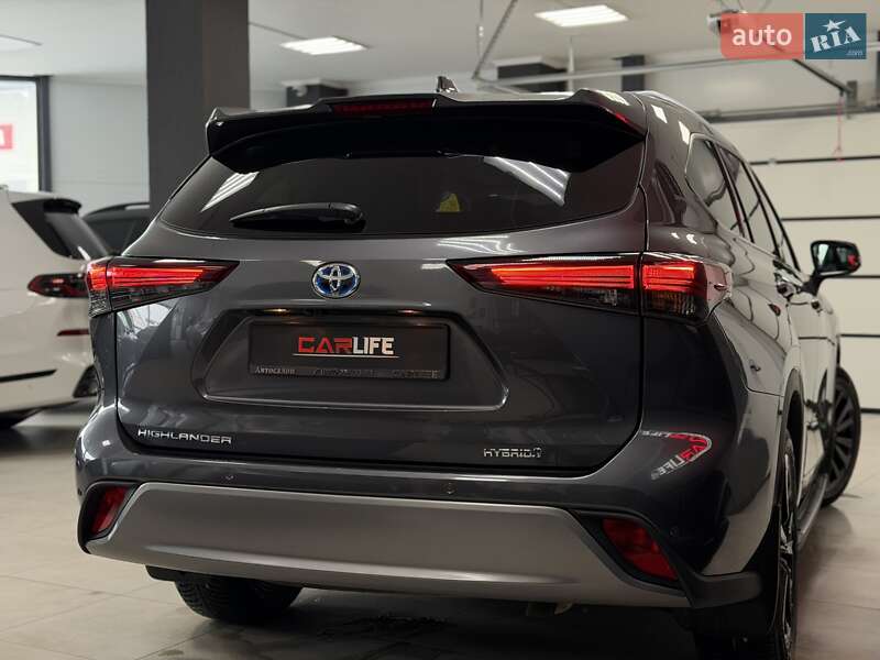 Внедорожник / Кроссовер Toyota Highlander 2024 в Тернополе