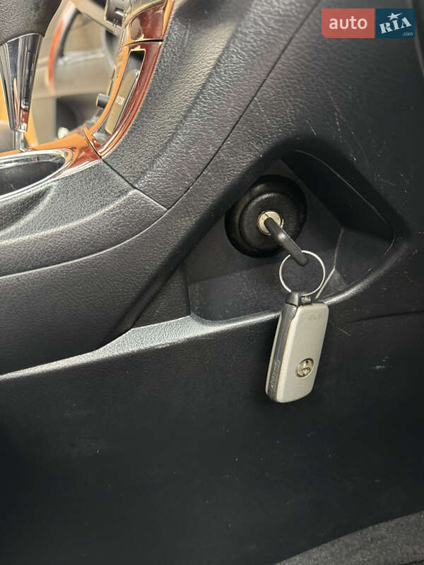 Внедорожник / Кроссовер Toyota Highlander 2013 в Тернополе