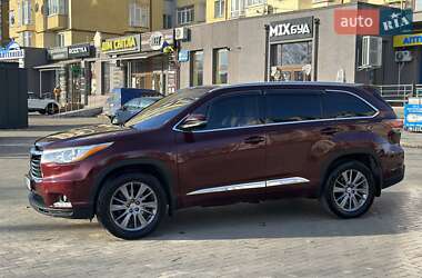 Внедорожник / Кроссовер Toyota Highlander 2014 в Калуше