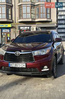 Внедорожник / Кроссовер Toyota Highlander 2014 в Калуше