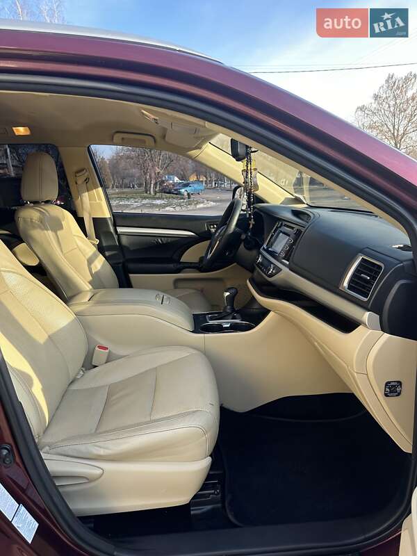 Внедорожник / Кроссовер Toyota Highlander 2014 в Калуше фото 24 Внедорожник / Кроссовер Toyota Highlander 2014 в Калуше
