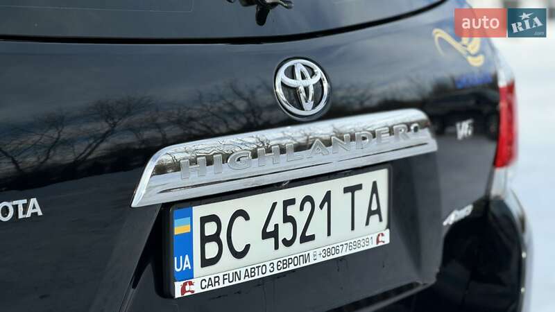 Внедорожник / Кроссовер Toyota Highlander 2011 в Зборове