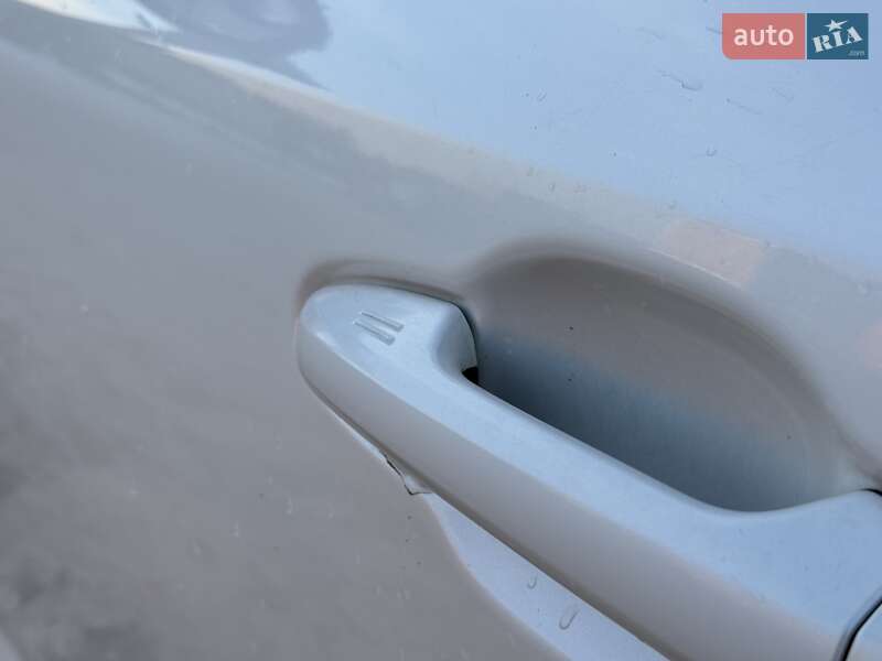 Внедорожник / Кроссовер Toyota Highlander 2014 в Киеве