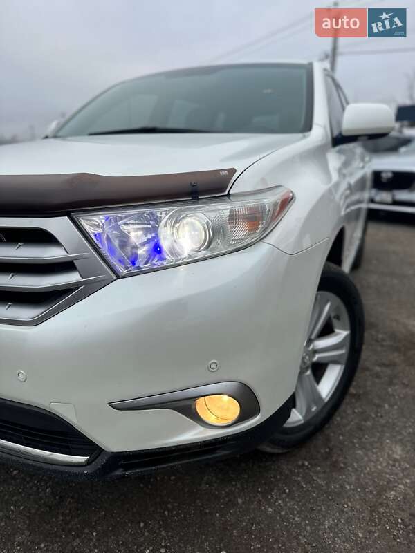 Внедорожник / Кроссовер Toyota Highlander 2012 в Белогородке фото 3 Внедорожник / Кроссовер Toyota Highlander 2012 в Белогородке