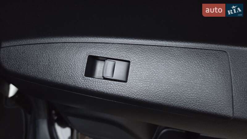 Внедорожник / Кроссовер Toyota Highlander 2013 в Харькове