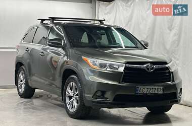 Внедорожник / Кроссовер Toyota Highlander 2014 в Луцке