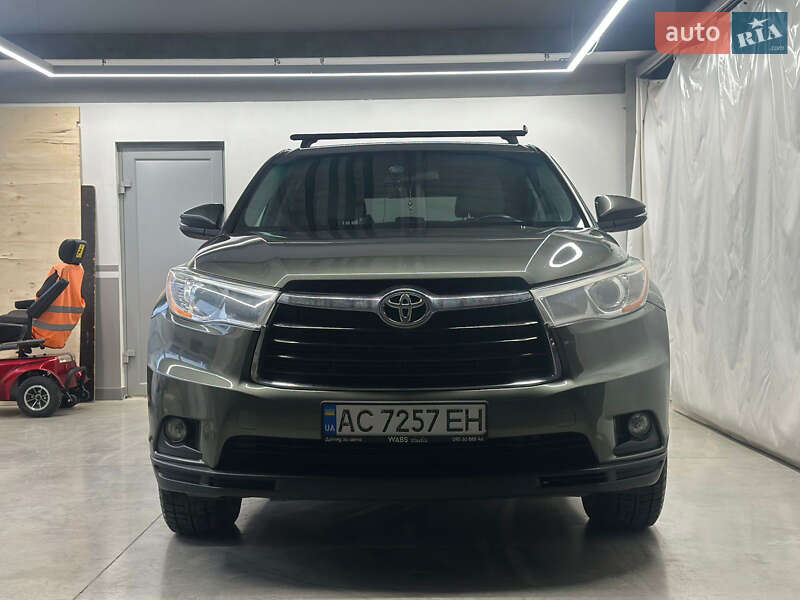 Внедорожник / Кроссовер Toyota Highlander 2014 в Луцке фото 6 Внедорожник / Кроссовер Toyota Highlander 2014 в Луцке