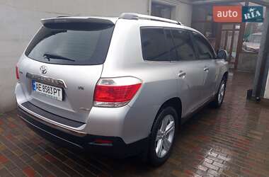 Внедорожник / Кроссовер Toyota Highlander 2012 в Кривом Роге