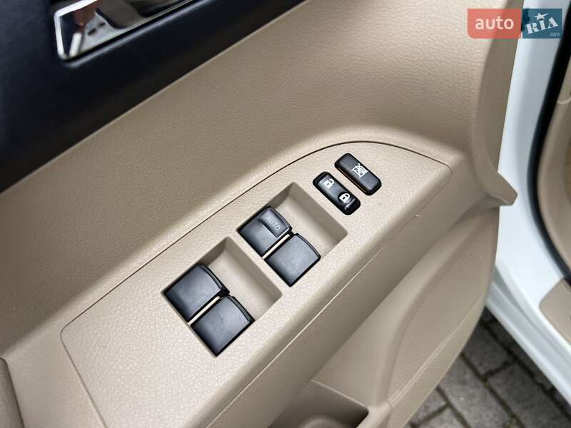 Внедорожник / Кроссовер Toyota Highlander 2013 в Львове фото 39 Внедорожник / Кроссовер Toyota Highlander 2013 в Львове