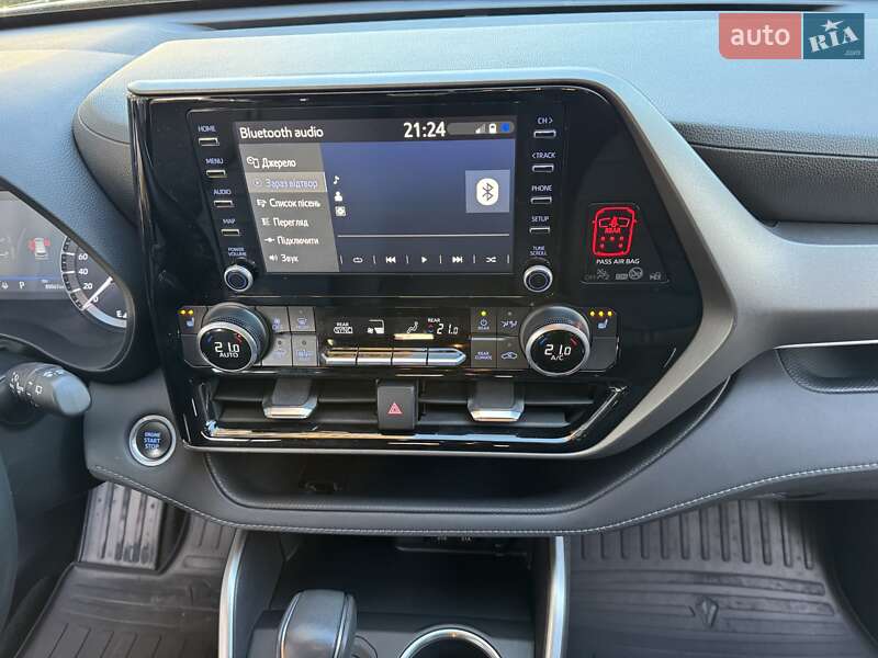 Внедорожник / Кроссовер Toyota Highlander 2020 в Тернополе