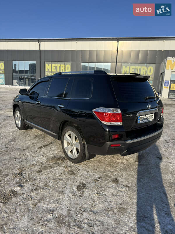 Внедорожник / Кроссовер Toyota Highlander 2013 в Тернополе