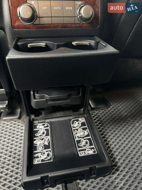 Внедорожник / Кроссовер Toyota Highlander 2013 в Тернополе