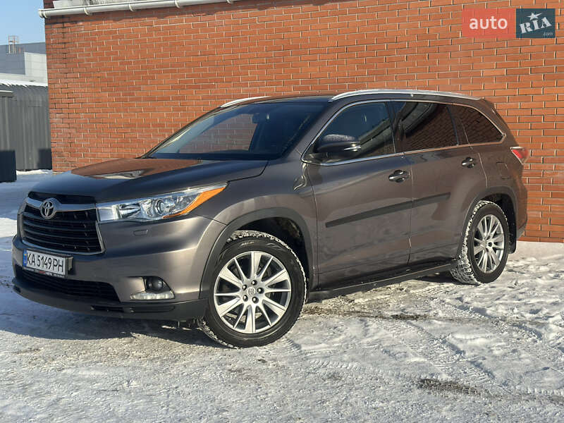 Внедорожник / Кроссовер Toyota Highlander 2014 в Киеве фото 5 Внедорожник / Кроссовер Toyota Highlander 2014 в Киеве