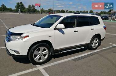 Позашляховик / Кросовер Toyota Highlander 2013 в Києві