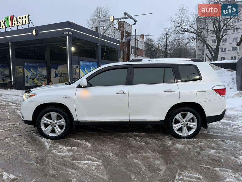 Внедорожник / Кроссовер Toyota Highlander 2011 в Тернополе фото 10 Внедорожник / Кроссовер Toyota Highlander 2011 в Тернополе