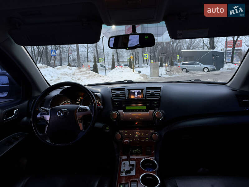 Внедорожник / Кроссовер Toyota Highlander 2011 в Тернополе фото 44 Внедорожник / Кроссовер Toyota Highlander 2011 в Тернополе