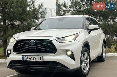 Внедорожник / Кроссовер Toyota Highlander 2020 в Киеве