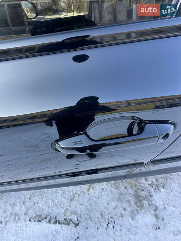 Внедорожник / Кроссовер Toyota Highlander 2019 в Харькове