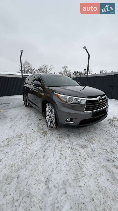 Позашляховик / Кросовер Toyota Highlander 2014 в Харкові фото Позашляховик / Кросовер Toyota Highlander 2014 в Харкові
