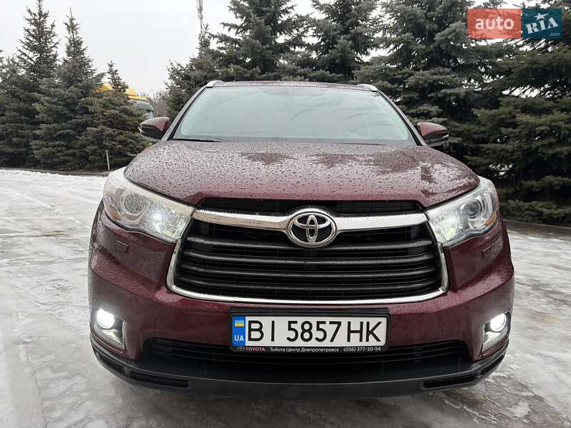 Внедорожник / Кроссовер Toyota Highlander 2014 в Харькове фото 12 Внедорожник / Кроссовер Toyota Highlander 2014 в Харькове