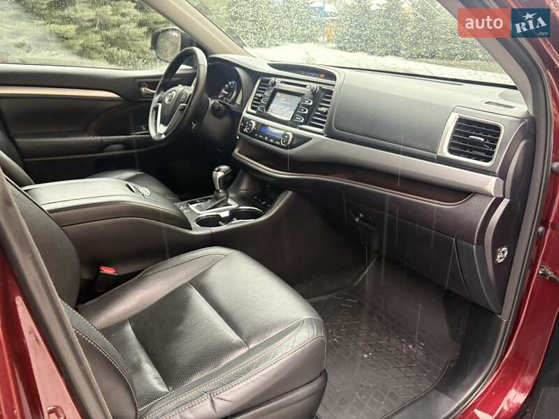 Внедорожник / Кроссовер Toyota Highlander 2014 в Харькове фото 22 Внедорожник / Кроссовер Toyota Highlander 2014 в Харькове
