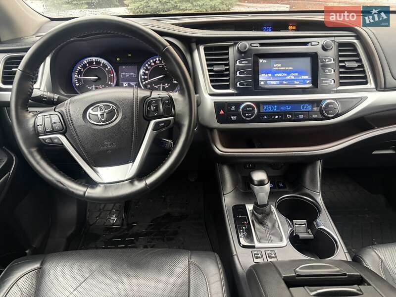 Внедорожник / Кроссовер Toyota Highlander 2014 в Харькове фото 21 Внедорожник / Кроссовер Toyota Highlander 2014 в Харькове