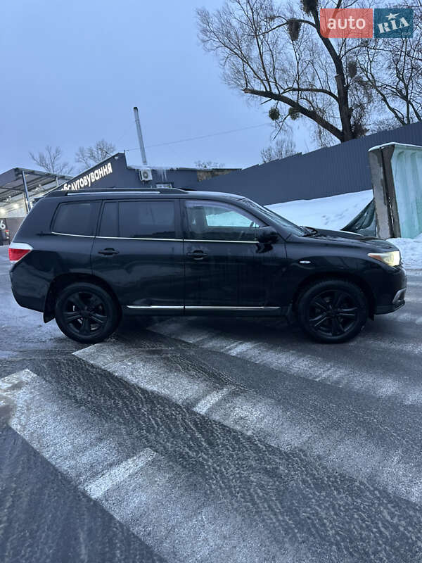 Внедорожник / Кроссовер Toyota Highlander 2011 в Киеве фото 10 Внедорожник / Кроссовер Toyota Highlander 2011 в Киеве