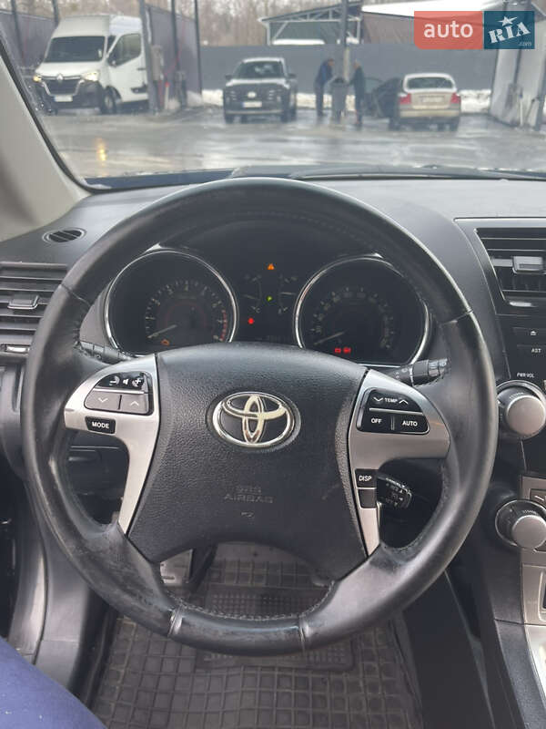 Внедорожник / Кроссовер Toyota Highlander 2011 в Киеве фото 25 Внедорожник / Кроссовер Toyota Highlander 2011 в Киеве